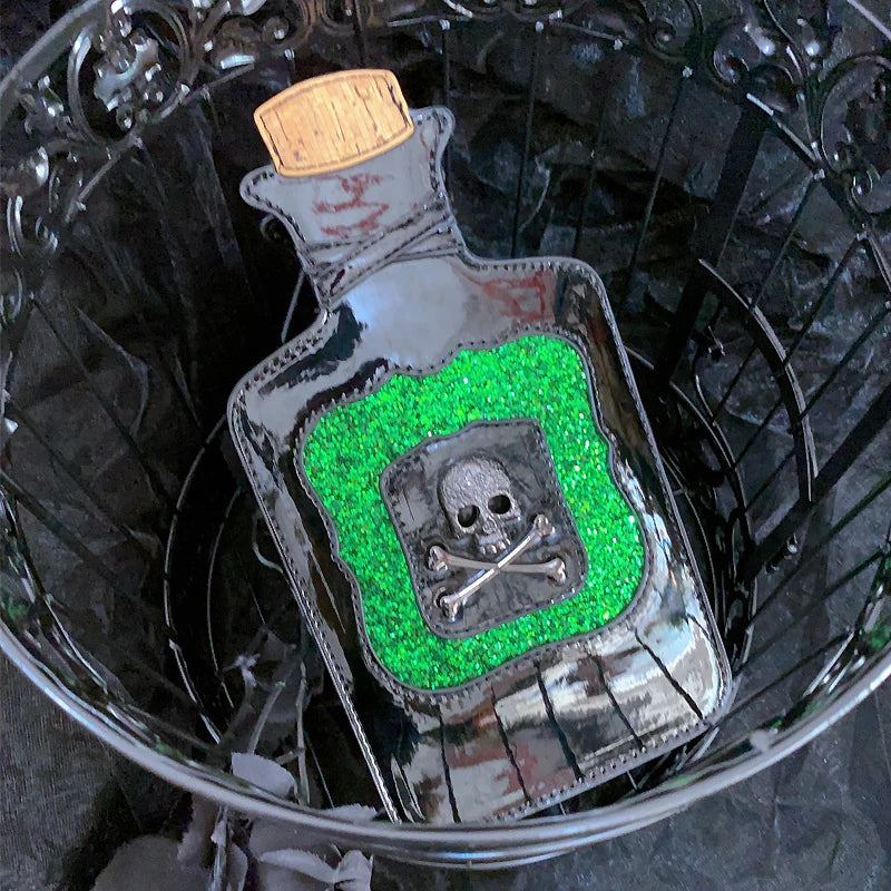 Gothic Kitsch Poison Bottle Shaped Handbag and Purse for Women Dark Lolita Skull Decoration Punk Goth Style Girls Shoulder Bags