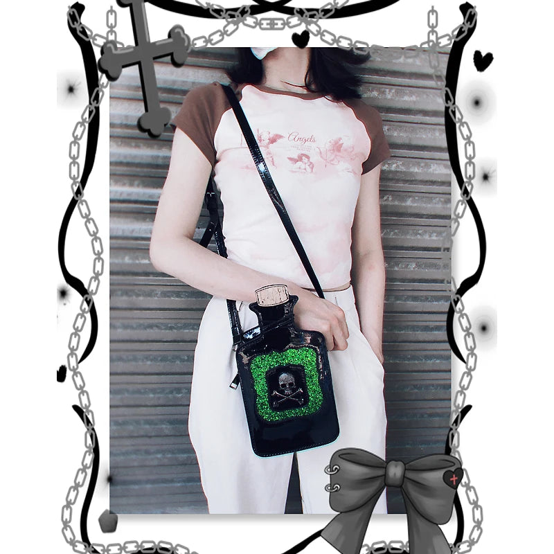 Gothic Kitsch Poison Bottle Shaped Handbag and Purse for Women Dark Lolita Skull Decoration Punk Goth Style Girls Shoulder Bags