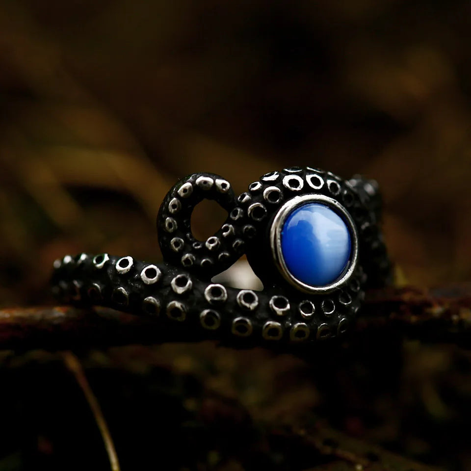 Antique Style Stainless Steel Men's Ring with Skull Octopus Design Gemstone Inlay Retro Punk Gothic Biker Fashion Jewelry