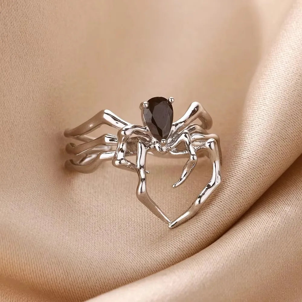 Punk Spider Rings for Women Silver Color Dark Retro Black Gem Spider Ring Hip-Hop Halloween Jewelry Accessories
