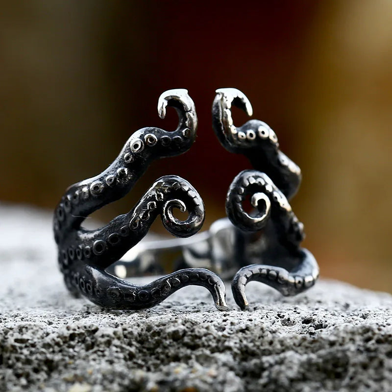 Antique Style Stainless Steel Men's Ring with Skull Octopus Design Gemstone Inlay Retro Punk Gothic Biker Fashion Jewelry