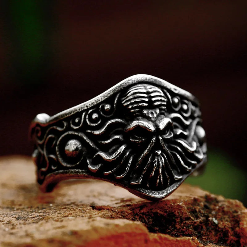 Antique Style Stainless Steel Men's Ring with Skull Octopus Design Gemstone Inlay Retro Punk Gothic Biker Fashion Jewelry